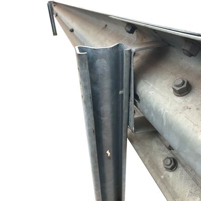 Anti-Korrosionsbeschichtung mit Warmtauchen galvanisierter Stahlschutzgrill Sigma Post AASHTO M-180 Standard