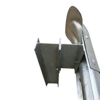 Anti-Korrosions-Hot Dip Galvanized Highway Guardrail Post für das Straßenschutzsystem