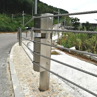 Straßenverkehrssicherheit Kabelbarriere Stahldrahtseil Schranken mit individueller Farbe