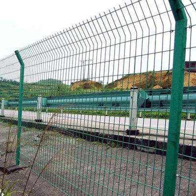 Gerade Barriere Galvanisierter Metallzaun Anti-Blend Metal Mesh Zaun für die Autobahn