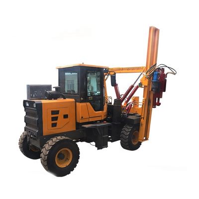 Maschine zum Antrieb von Bausteinen mit Hydraulik-Schutzgelände