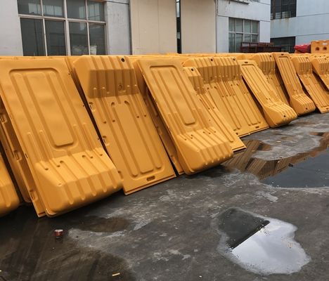 Maßgeschneiderte Plastik-Wasser-gefüllte Jersey Crash Barrier für Außen-Sicherheit und Sicherheit
