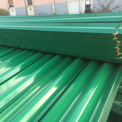 Standard AASHTO M-180 W Balken Anti-Kollisionsmetall Schutzgeländer Zaun für die Straßenverkehrssicherheit