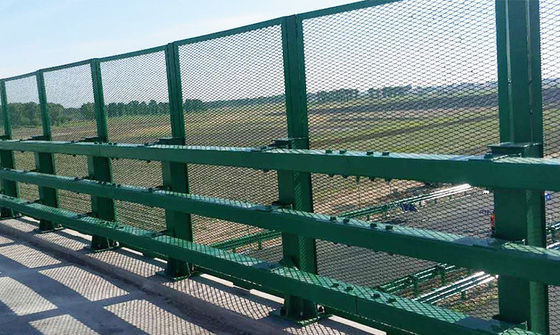 Außensicherheit Galvanisierter Beschichteter Gitterzaun Stacheldrahtzaun mit Crowd Control Barrier