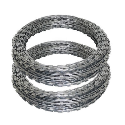 Gefertigt galvanisiert Edelstahl Stacheldraht Roll angepasst