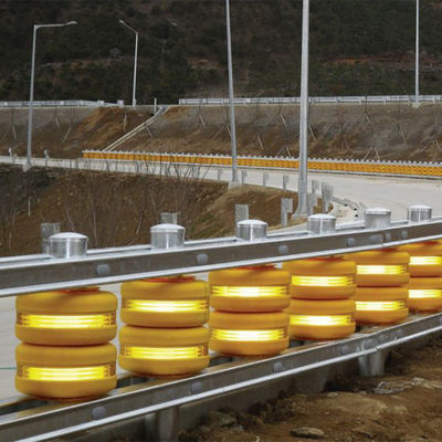 Highway Guardrail Roller Barrier mit und doppelten Q235 Stahlfässern und ISO-Zertifikat