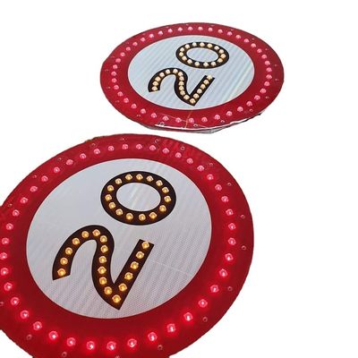 Maßgeschneidertes Straßenschild mit reflektierendem Stahlband für Sicherheit und Sichtbarkeit