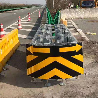 Standard AASHTO M-180 Stahlbarriere Kollisionsschutz Kissen Verkehrssicherheit