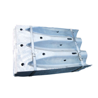 Galvanisierte W-Strahl-Schutzgrill-Brücke End-Terminal benutzerdefinierte Form für verbesserte Verkehrssicherheit