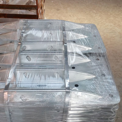 Straßenverkehrssicherheit Bahnsteig Brücken-Terminal Ende Hot Dip Galvanized Konstruktion angepasst