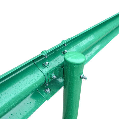 Q235 Q345 Galvanisierter Stahl Highway Guardrail mit individuellen Spezifikationen