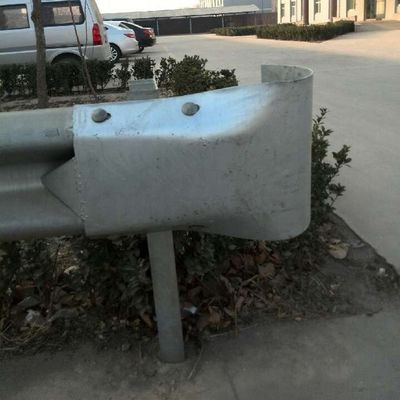 ISO9001 2000 Zertifiziert Q235 Q345 Galvanisierter Stahl-Straßenhalter mit rundem Ende