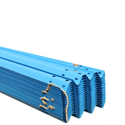 Hot Dip Galvanized Road Steel Guardrail mit ISO9001 2000 Zertifizierung