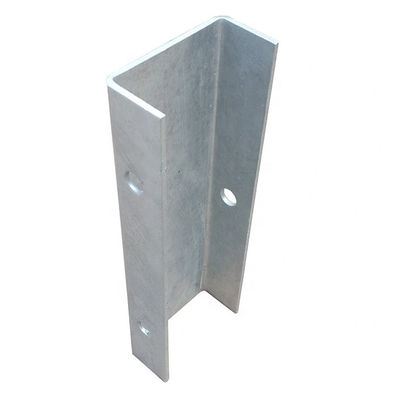 Hot-Dip Galvanized Steel Highway Guardrail Spacer mit W-Beam Anti-Korrosion