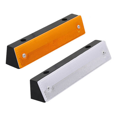 Highway Guardrail V-Typ-Reflector PVC-Sicherheitswarnposten für die Verkehrssteuerung