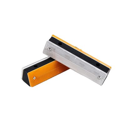 Highway Guardrail V-Typ-Reflector PVC-Sicherheitswarnposten für die Verkehrssteuerung