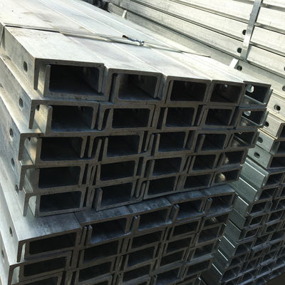 Hot Dip Galvanized U Channel Post und Spacer für die Einrichtung von starken Schutzgittern