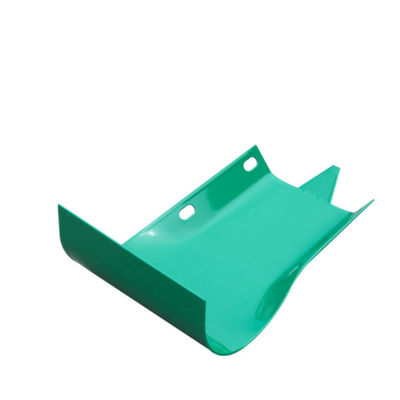 Galvanisierte und pulverbeschichtete W-Strahl-Straßenschutzgelände Bullnose End für S235JR S355JR