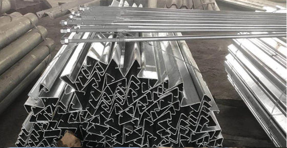 Ezy-Guard Smart Highway Guardrail Post Standard AASHTO M-180 für die Außensicherheit