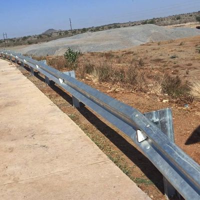 Warm galvanisiert kaltgewalzt AASHTO M-180 W Strahl Straßengitter für Straßenprojekte