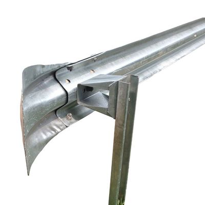 Maßgeschneiderte Verkehrsbarriere und Straßenschutzgelände mit Hot-Dip Galvanized Box Blocker