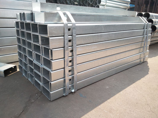 Highway Guardrail Hot Dip Galvanized U Post und U Spacer für die Straßenverkehrssicherheit Hot Dip Galvanized