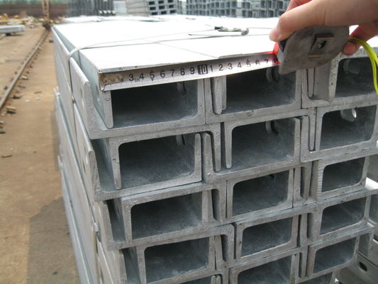 Hot Dip Galvanized U Spacer/Channel Spacer Highway Guardrail Hergestellt von China