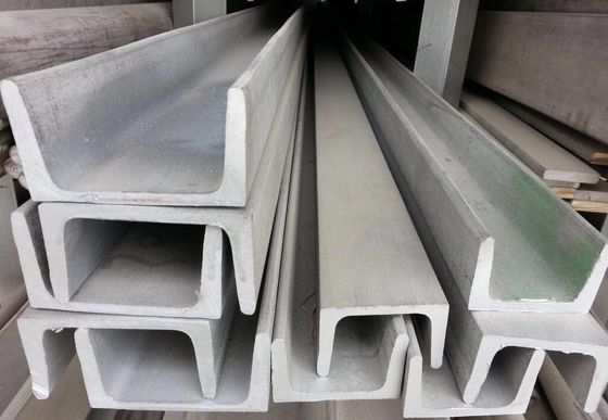 Hot Dip Galvanized U Spacer/Channel Spacer Highway Guardrail Hergestellt von China
