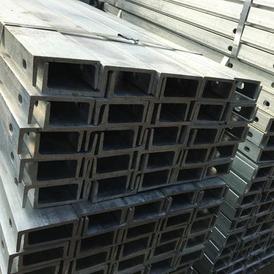 Highway Guardrail U Channel Stahlpost für AASHTO M-180 Hot Dip Galvanizing Verkauf