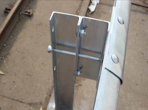 Q235 SJ235R Walzbalken aus Stahl Straßenschutzgelände U-Kanal Post für die Außensicherheit