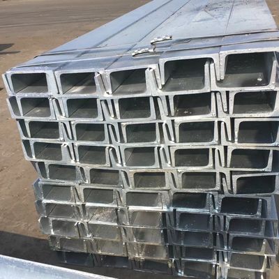 Straight Barrier U-Channel Heavy Duty Fence Posts ISO9001 2008 zertifiziert und langlebig
