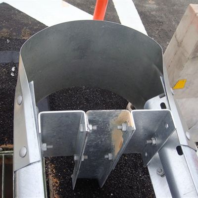 Q235 Q345 W Strahl Straßenschutzgelände Ende Flügel Stahl Puffer Ende für gerade Barriere