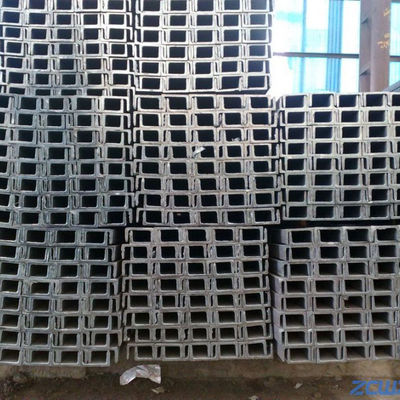 Customized Galvanisiertes Pulver Beschichtet U-Kanal Schutzgitter Post für Safebuild Verkehrssicherheit