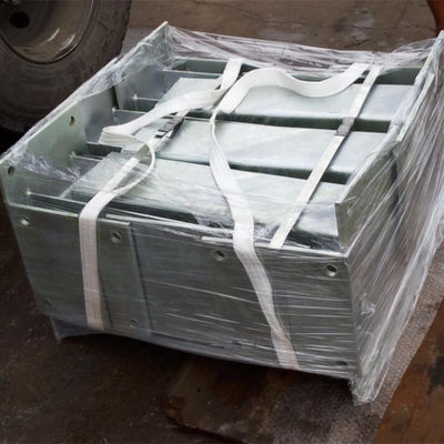 Warmgewalzte galvanisierte Schwerlastzaunpfosten mit individuell angepasster Edelstahlflansche