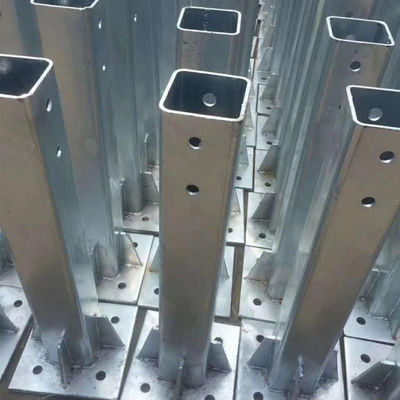 Warmgewalzte galvanisierte Schwerlastzaunpfosten mit individuell angepasster Edelstahlflansche