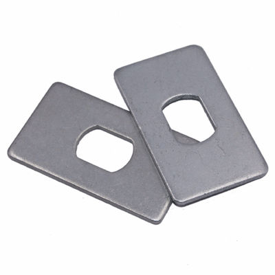 Mehrwertige Anwendung Q235 Q345 Crowd Control Stanchion Für Metall Stahl Highway Guardrail
