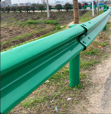 Highway Guardrail Verzinkte Biegung Wellfarbe Q235B Q345B mit CE/BV/ISO-Zertifizierung