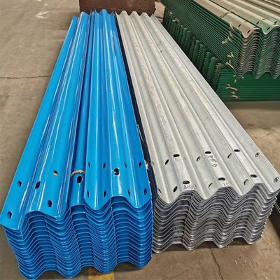 Zinkbeschichtung W Beam Guardrail für den Straßenschutz AASHTO M-180 Standard