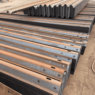 CE/BV/ISO 9001/ISO14001/ISO 18001 zertifizierte AASHTO M-180 galvanisierte Straßenschutzleiste