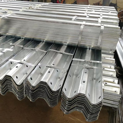 AASHTO M-180 Standard galvanisierter Stahl-Straßenschutz für Indonesien, die Philippinen und Vietnam