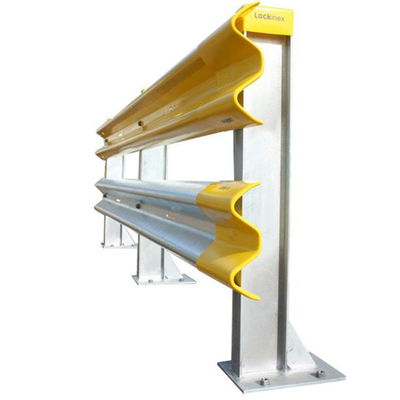 Maßgeschneiderte Edelstahl W-Beam Highway Guardrail für hochintensive Verzinkung