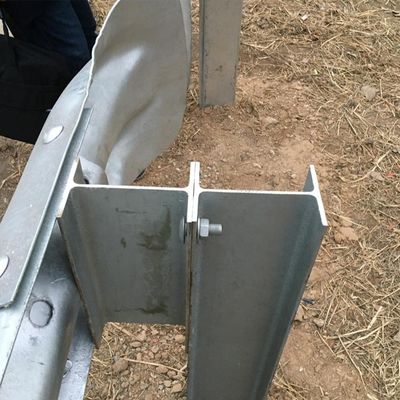 Q345 Streifenstahl Warm DIP Galvanisiert Kaltgewalzt 600G/M2 Stahl Autobahn W Balken Schutzgitter