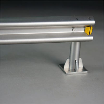 2022 Silber Highway Guardrail mit Q235 Q345 Hot Galvanized Kaltgewalzte Technologie