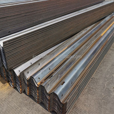 Verzinkte W-Beam-Schutzgeländer aus mit CE/BV/ISO 9001/ISO 14001/ISO 18001 Zertifikat