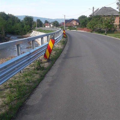 2022 Hot Style AASHTO M-180 Stainless Steel Highway Guardrail für die Sicherheit des Straßenverkehrs