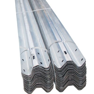 Warmverzinkte und kaltgewalzte W-Beam-Straßenschutzgelände mit CE/BV/ISO-Zertifikat