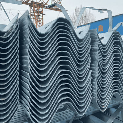 Hot Dip Galvanized Walzstahlbalken Highway Guardrail mit ISO9001 2000 Zertifikat