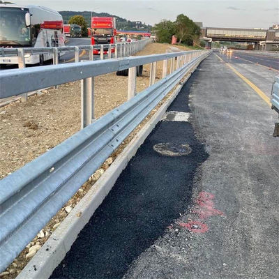 Außensicherheit Pulver beschichtet, benutzerdefinierte Farbe Stahl Straßengitter für Verkehrssicherheit