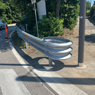 Straßenverkehrssicherheitsstahlbarriere mit Material Q345 SJ345R und ISO9001/TUV/BV/CE-Zertifikat