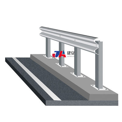 Q235 Q345 W Beam Guardrail Verkehrsschranke mit heißverzinkter Kaltwalztechnologie